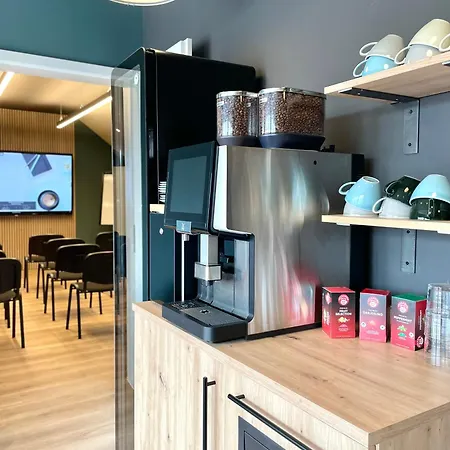 Zeitwohnhaus Suite-hotel & Serviced מלון ארלנגן