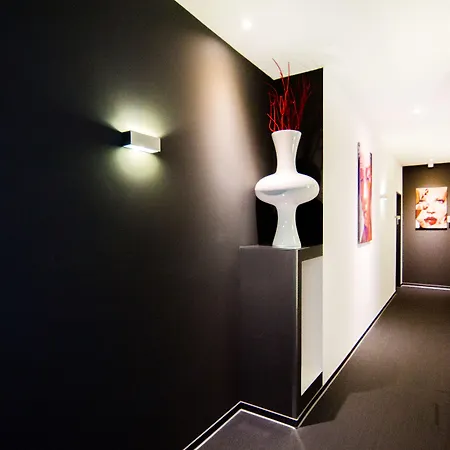 מלון Zeitwohnhaus Suite-hotel & Serviced