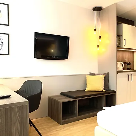 מלון Zeitwohnhaus Suite-hotel & Serviced 3*