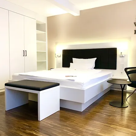 מלון Zeitwohnhaus Suite-hotel & Serviced ארלנגן