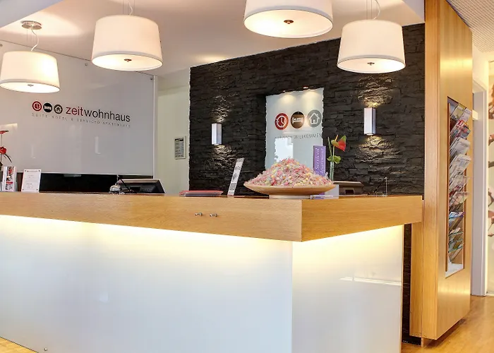 Zeitwohnhaus Suite-hotel & Serviced מלון