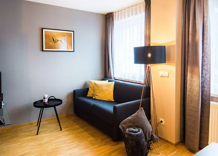 Zeitwohnhaus Suite-hotel & Serviced ארלנגן
