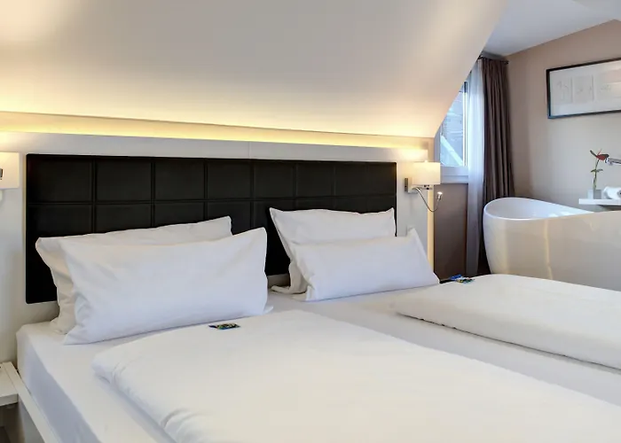 Zeitwohnhaus Suite-hotel & Serviced מלון ארלנגן